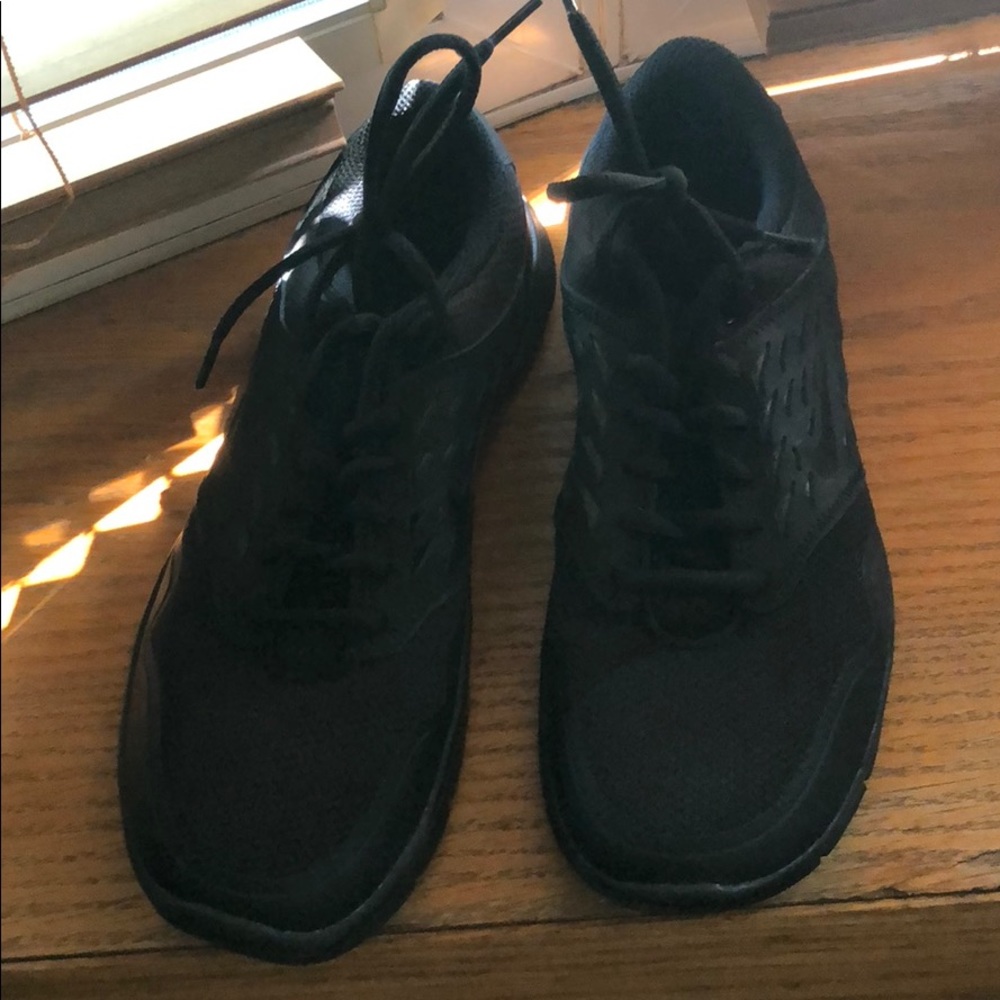 Nike all black sneakers!!